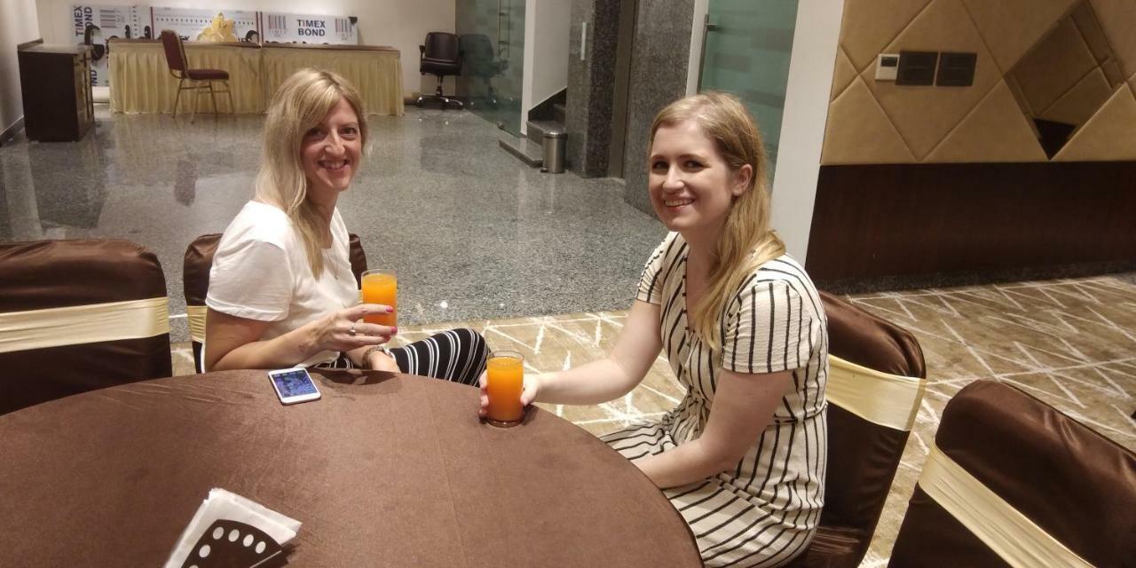 Hotel Ten Square, India 아그라 외부 사진