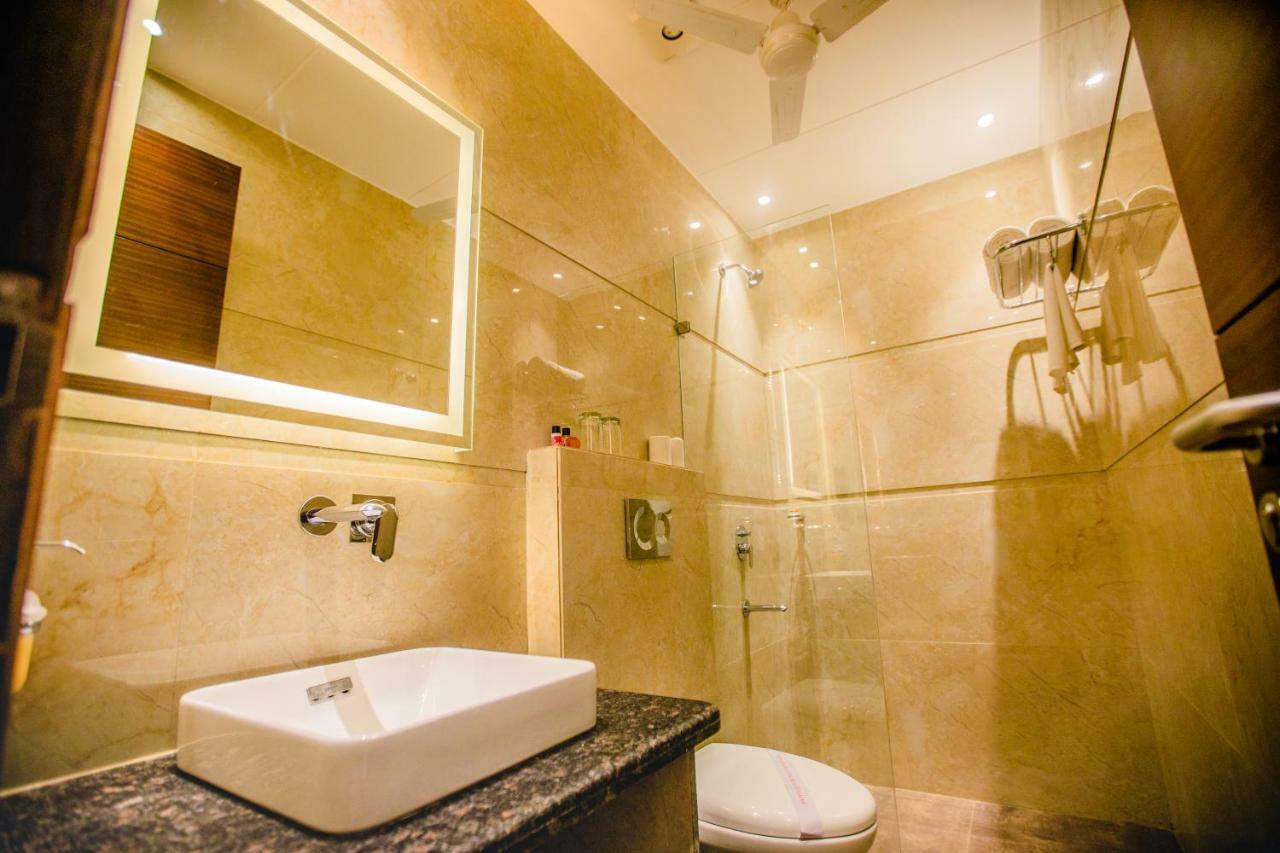 Hotel Ten Square, India 아그라 외부 사진