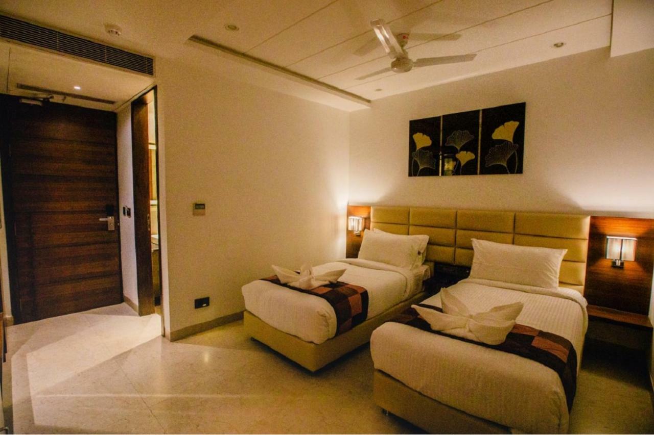 Hotel Ten Square, India 아그라 외부 사진